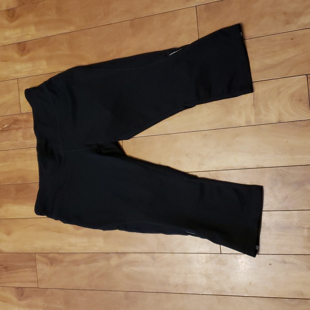 Patagonia cropped leggings